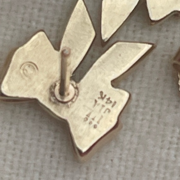 James Avery 14k yellow Gold Bow Back-Post Stud Earrings - Picture 10 of 15